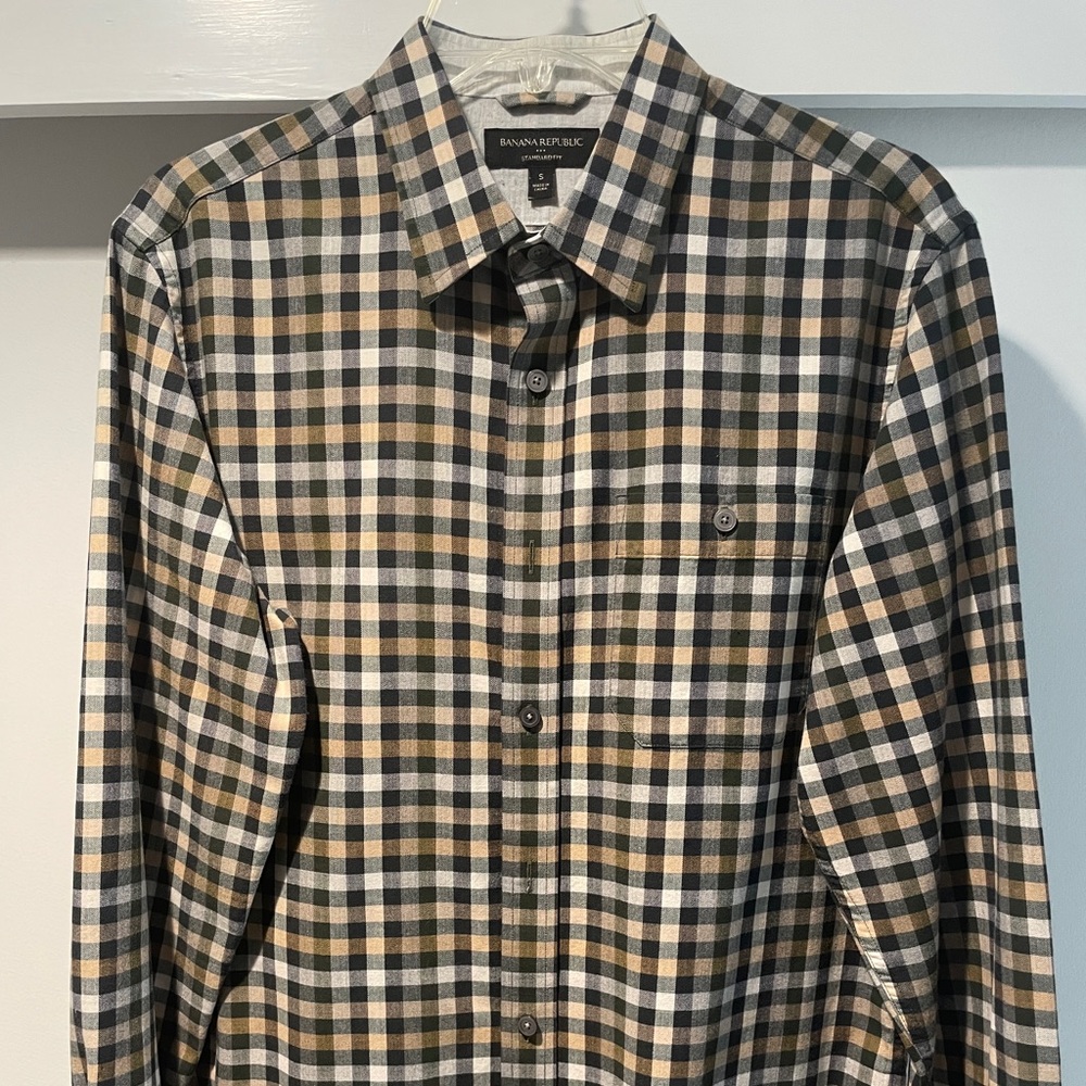 Banana Republic Factory - Men’s Plaid Botton Down